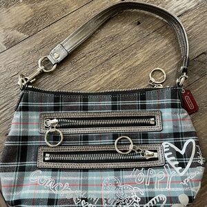 Coach - Poppy - Plaid small purse